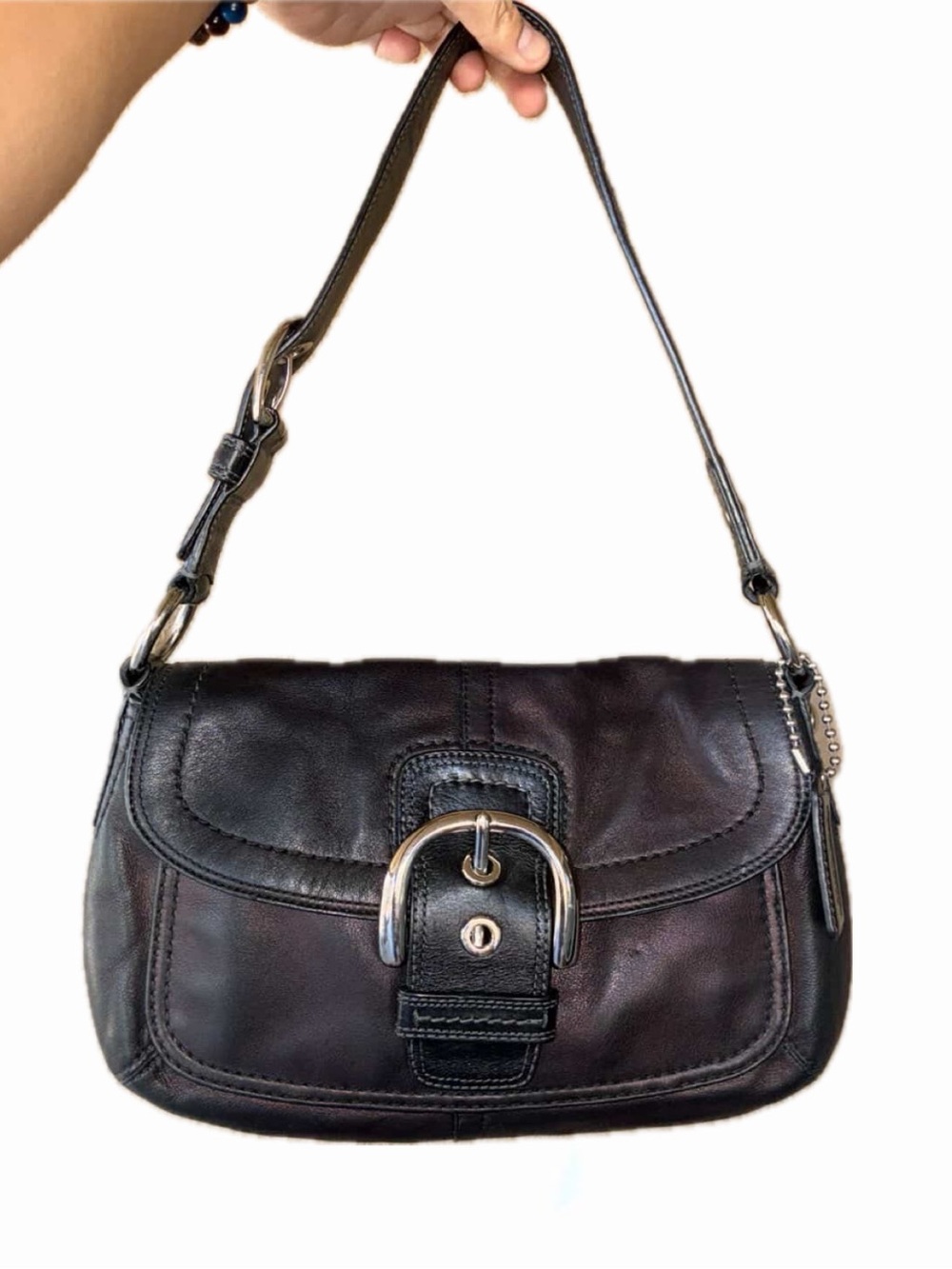 Black Shoulder Bag with Buckle - Soho flap shoulder bag